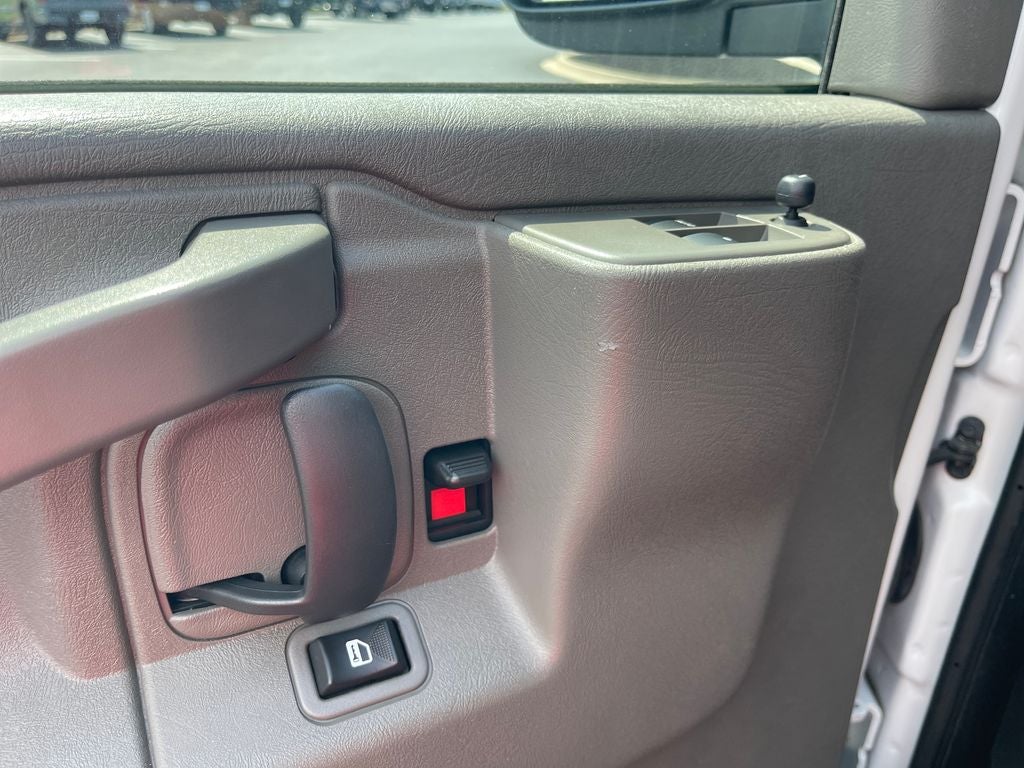 2024 GMC Savana 2500 Work Van
