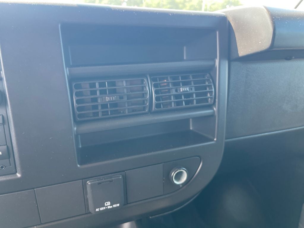 2024 GMC Savana 2500 Work Van