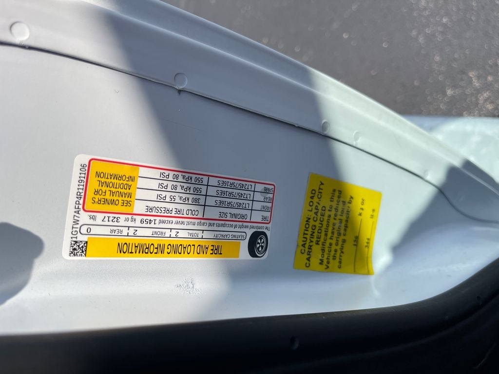 2024 GMC Savana 2500 Work Van