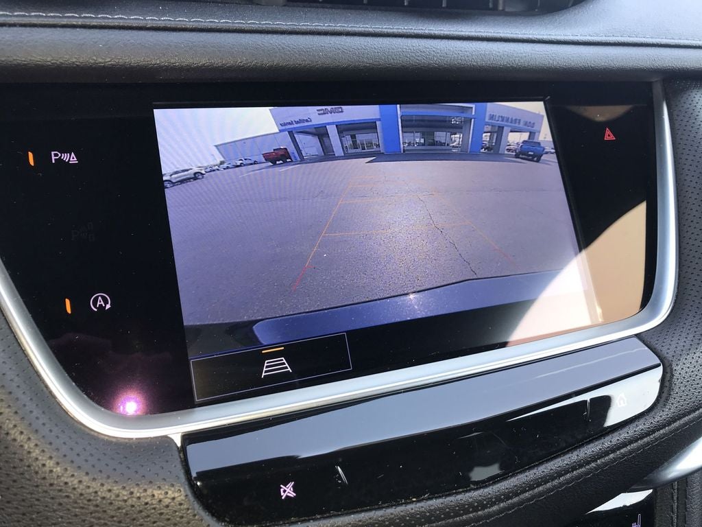 2022 Cadillac XT5 Premium Luxury
