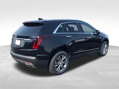 2022 Cadillac XT5 Premium Luxury