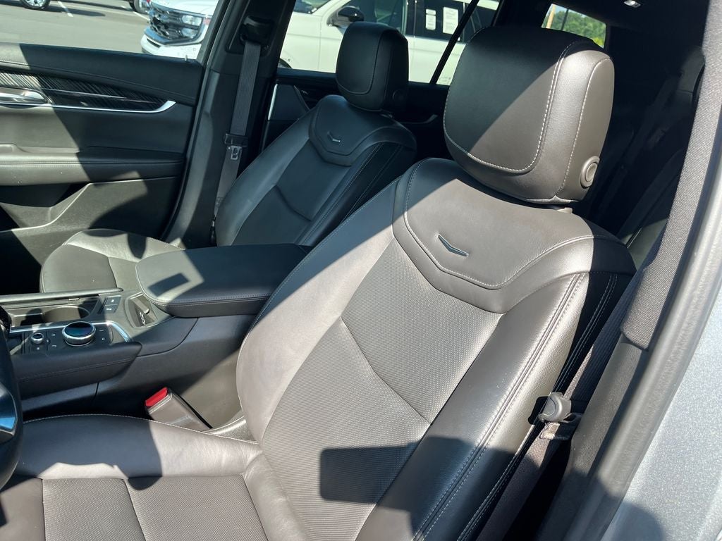2024 Cadillac XT6 Premium Luxury