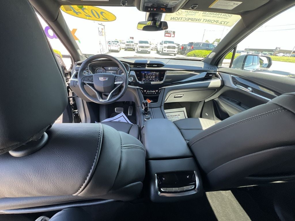 2024 Cadillac XT6 Sport