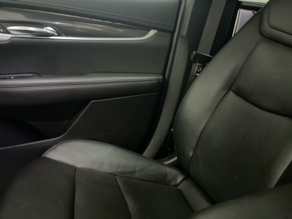 2020 Cadillac XT6 Sport