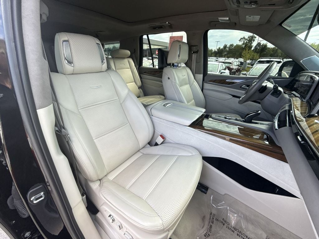 2023 Cadillac Escalade Sport Platinum