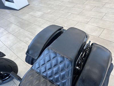 2020 Harley-Davidson MOTORCYCLE Base