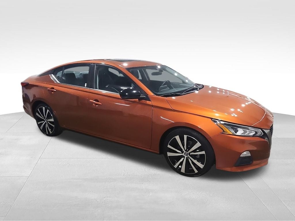 2021 Nissan Altima 2.0 SR