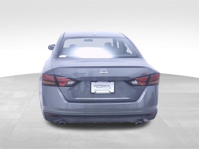 2025 Nissan Altima 2.5 SR