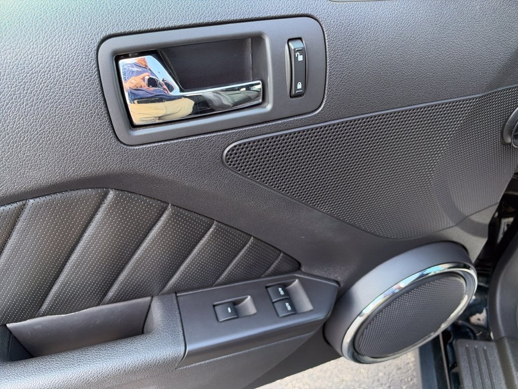 2011 Ford Mustang GT Premium