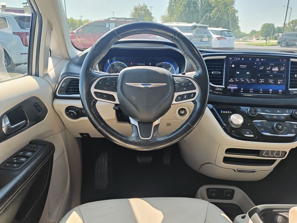 2021 Chrysler Pacifica Touring L