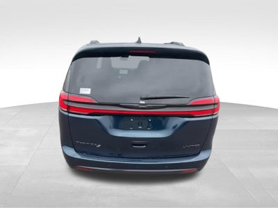 2025 Chrysler Pacifica Limited