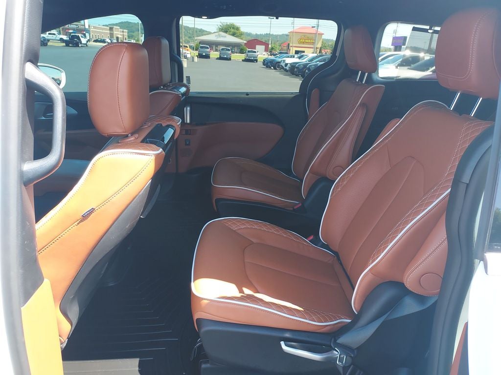 2024 Chrysler Pacifica Pinnacle