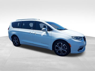 2024 Chrysler Pacifica Pinnacle