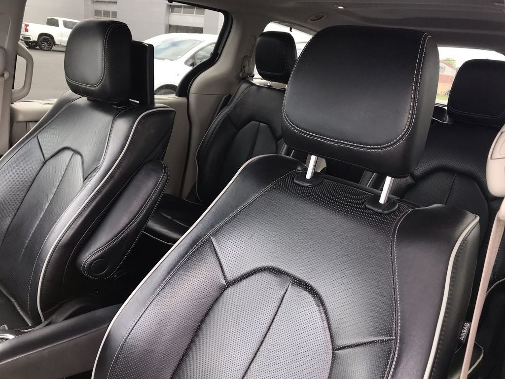 2022 Chrysler Pacifica Hybrid Limited