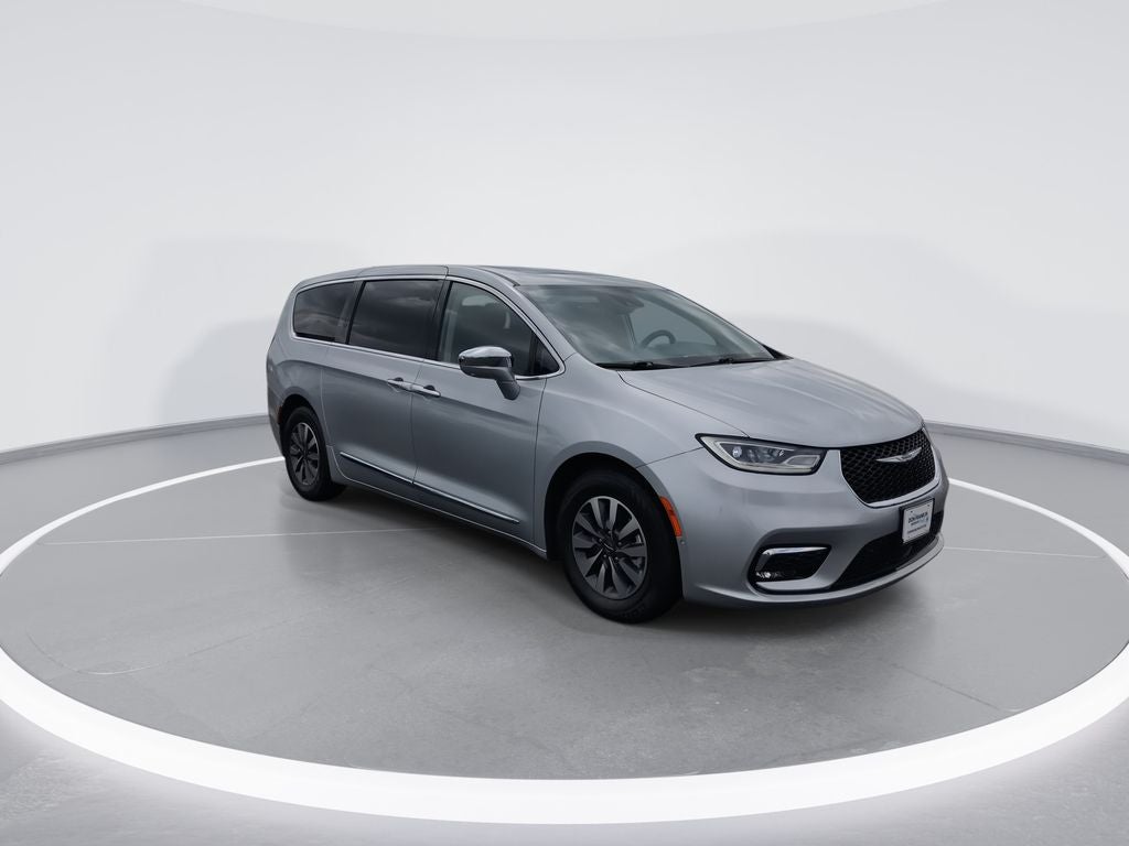 2022 Chrysler Pacifica Hybrid Limited