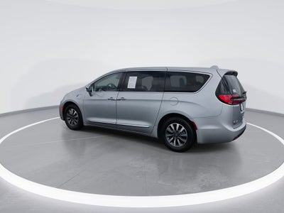 2022 Chrysler Pacifica Hybrid Limited