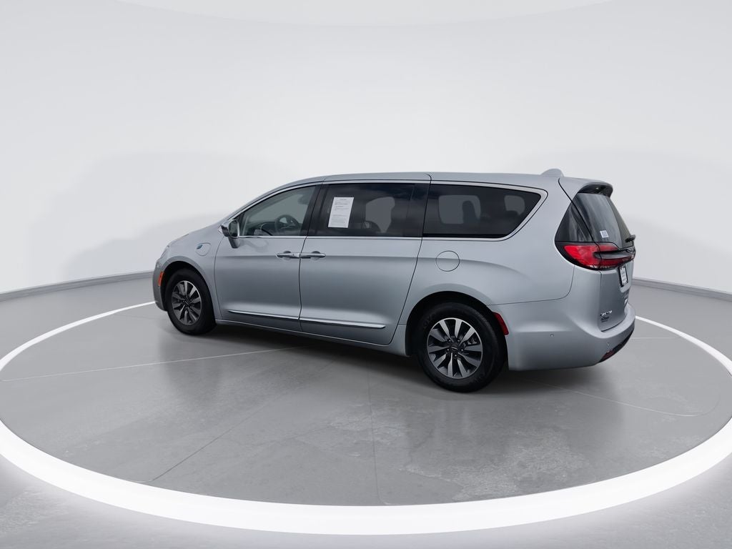 2022 Chrysler Pacifica Hybrid Limited