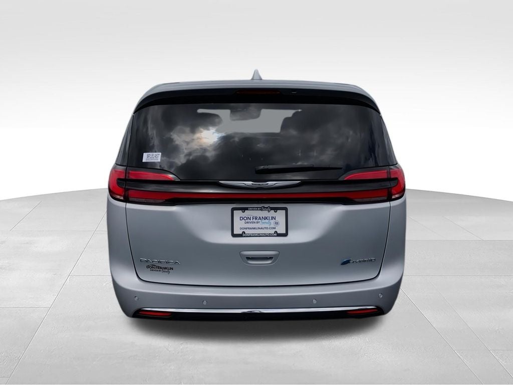 2022 Chrysler Pacifica Hybrid Limited