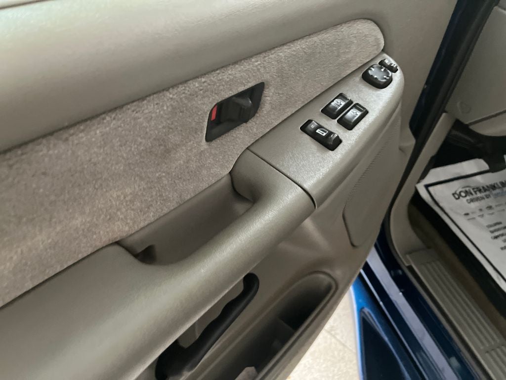 2000 Chevrolet Silverado 1500 LS