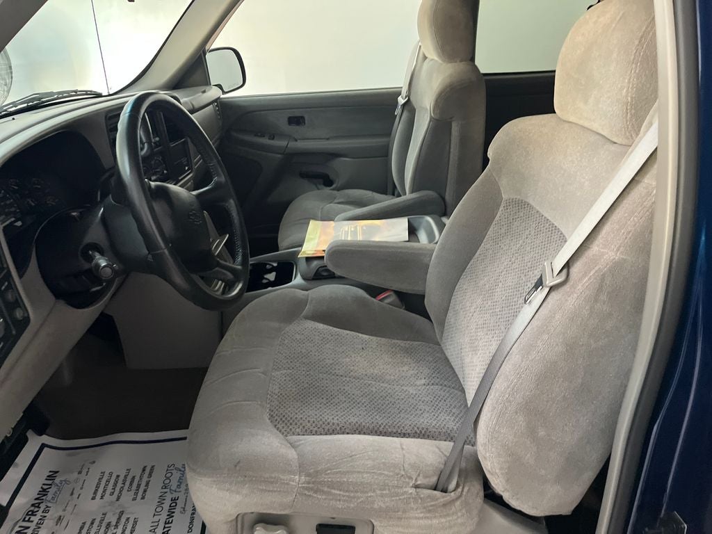 2000 Chevrolet Silverado 1500 LS