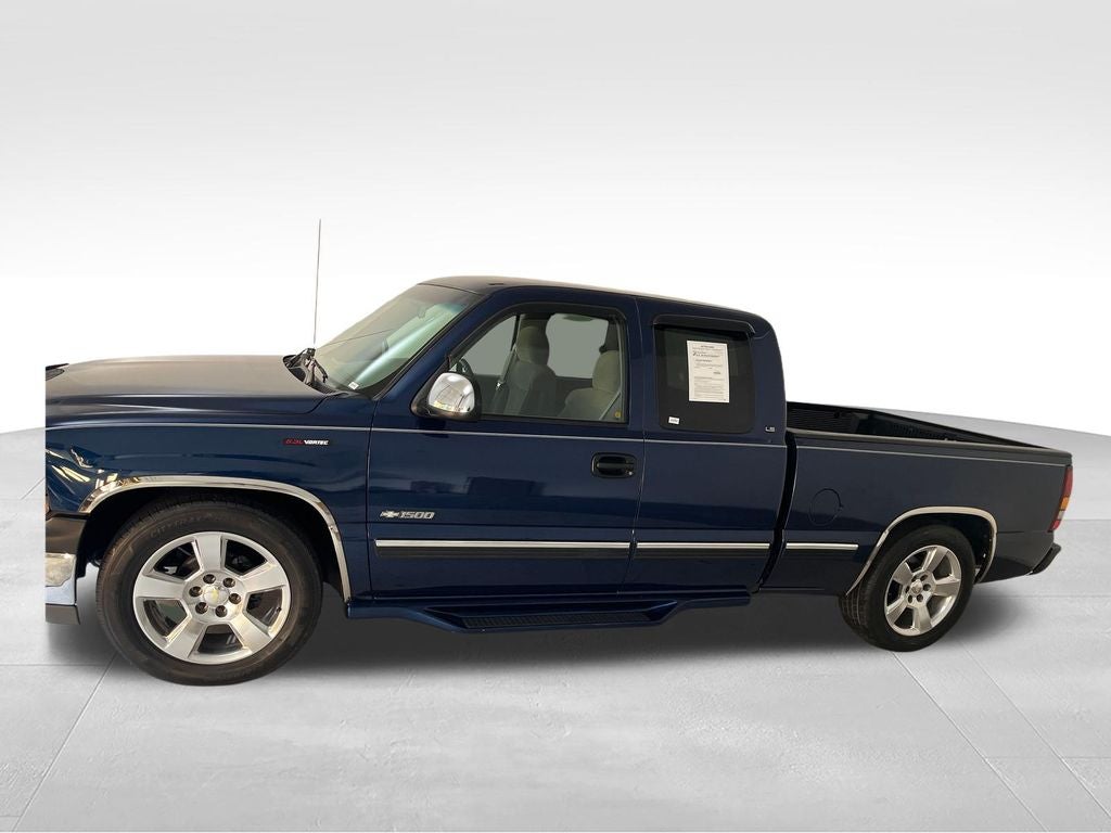 2000 Chevrolet Silverado 1500 LS