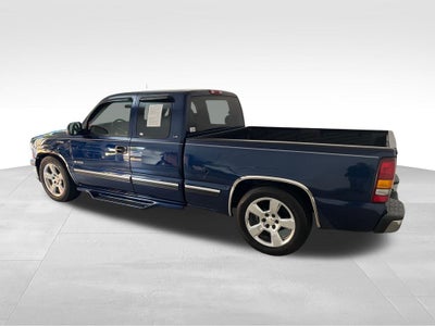 2000 Chevrolet Silverado 1500 LS
