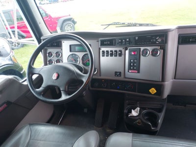 2020 Kenworth T270 Base