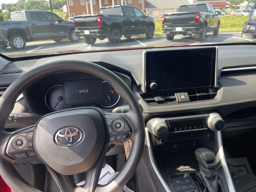 2024 Toyota RAV4 LE