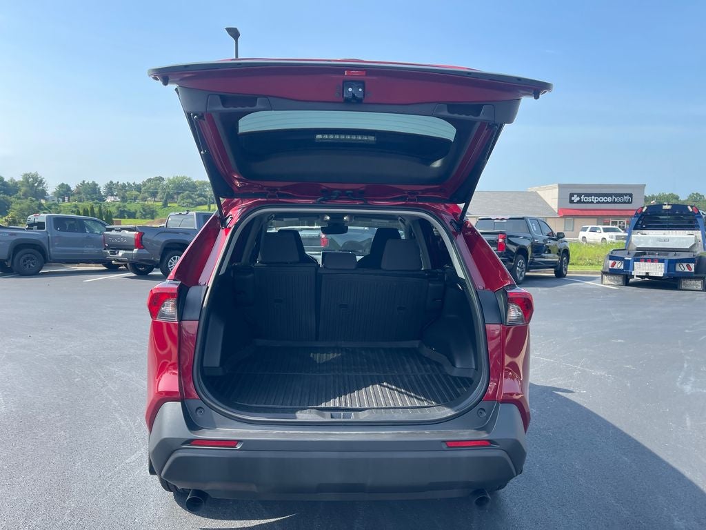 2024 Toyota RAV4 LE