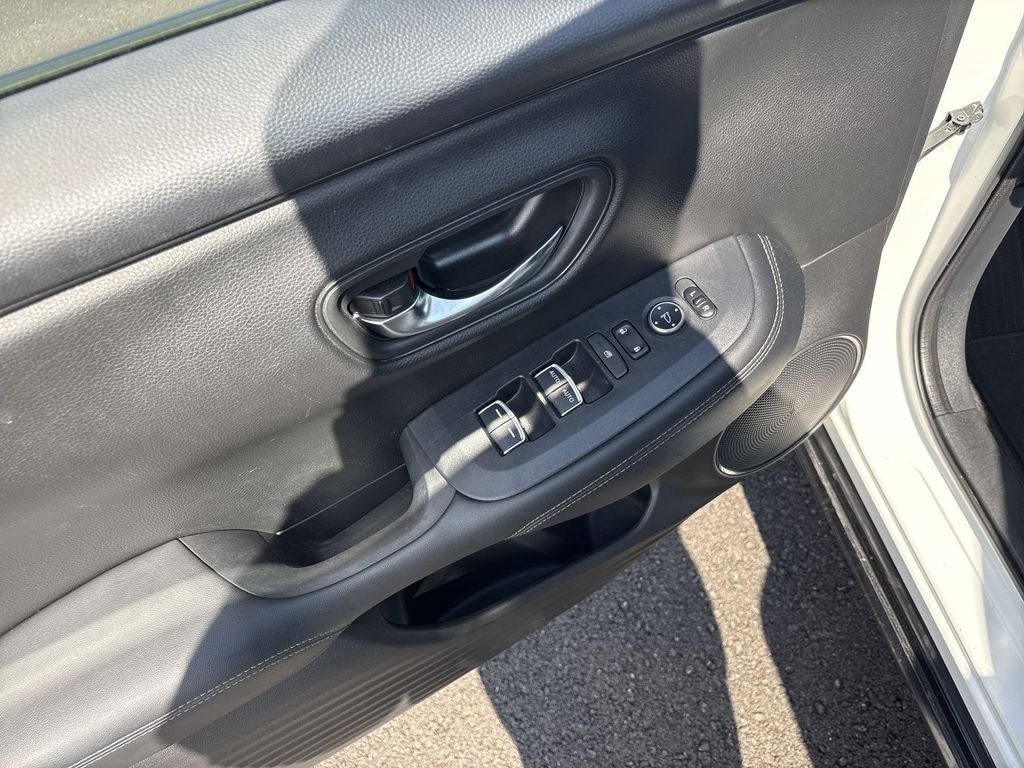 2023 Honda HR-V EX-L