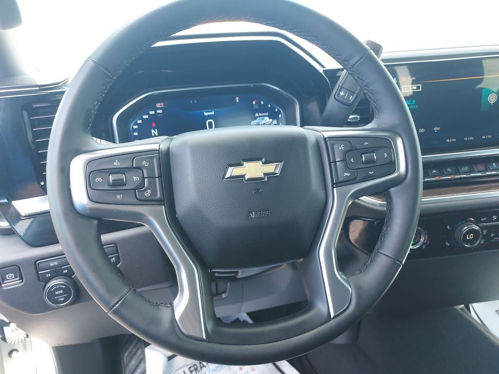 2024 Chevrolet Silverado 1500 LT