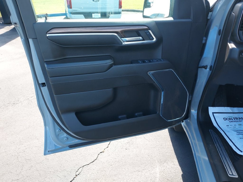 2024 Chevrolet Silverado 1500 LT