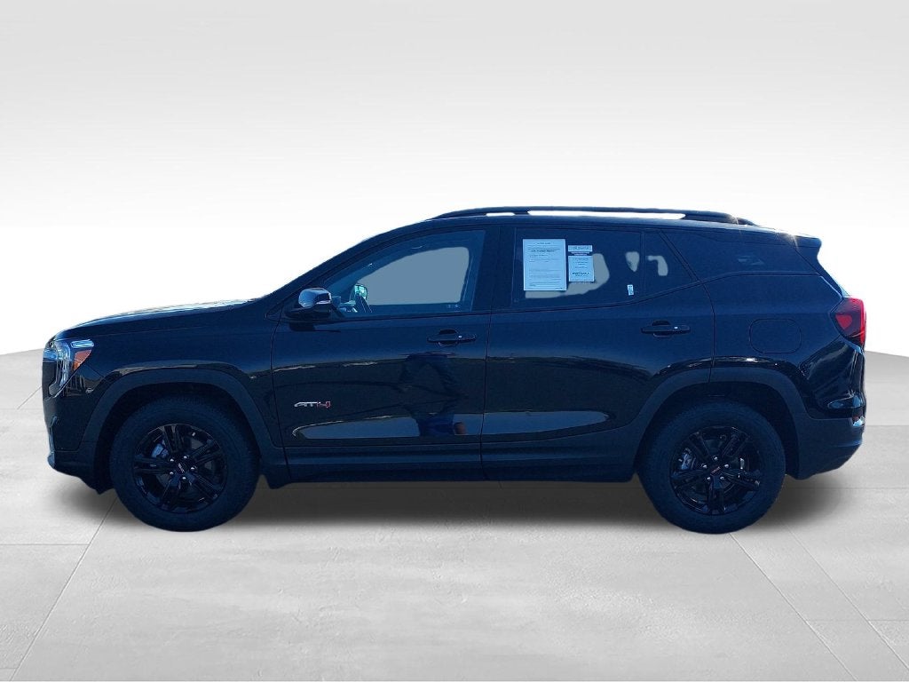 2024 GMC Terrain AT4