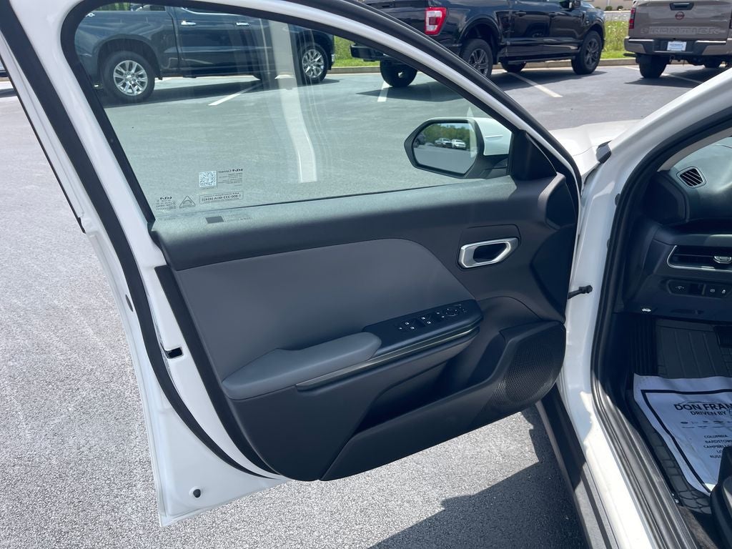 2025 Kia K4 LX