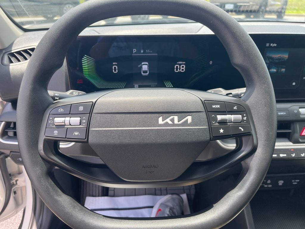 2025 Kia K4 LX