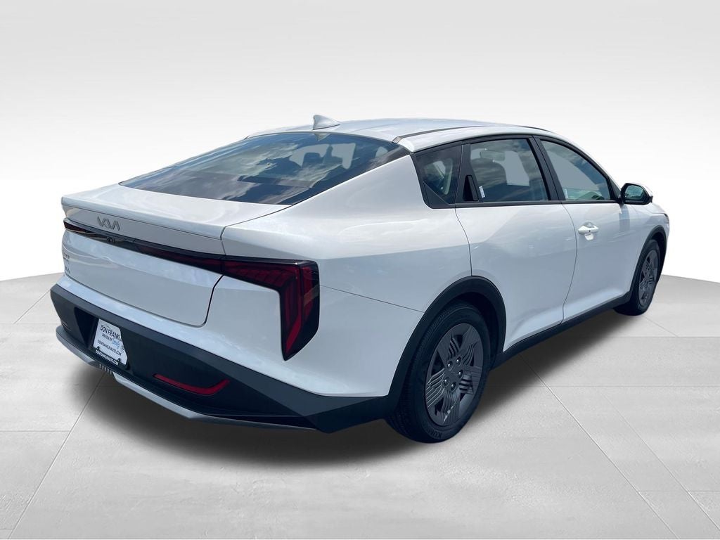 2025 Kia K4 LX
