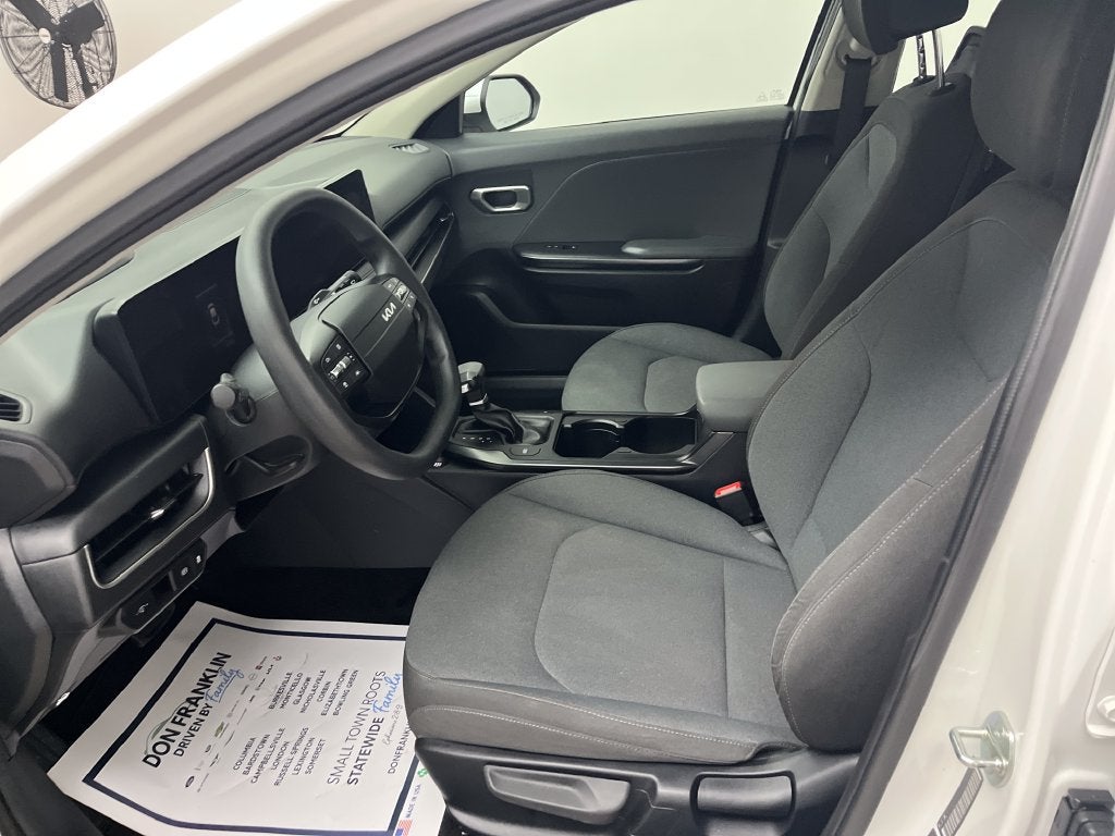 2025 Kia K4 LX