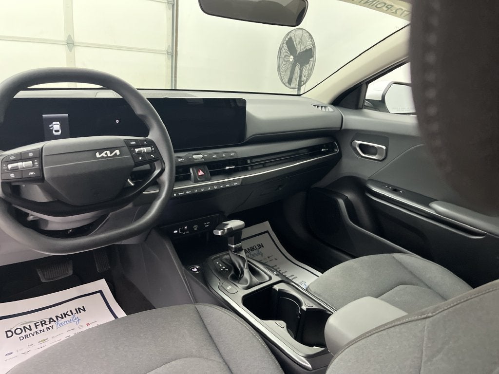 2025 Kia K4 LX