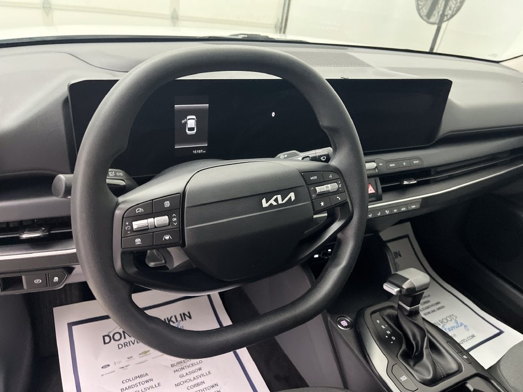 2025 Kia K4 LX