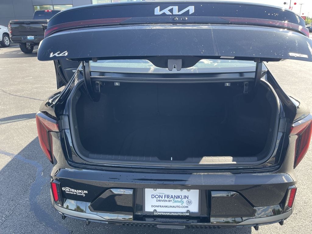 2025 Kia K4 GT-Line