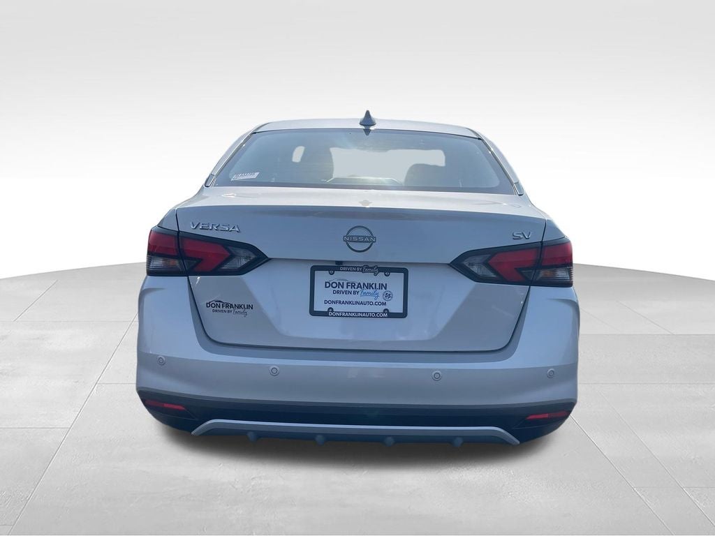2024 Nissan Versa 1.6 SV
