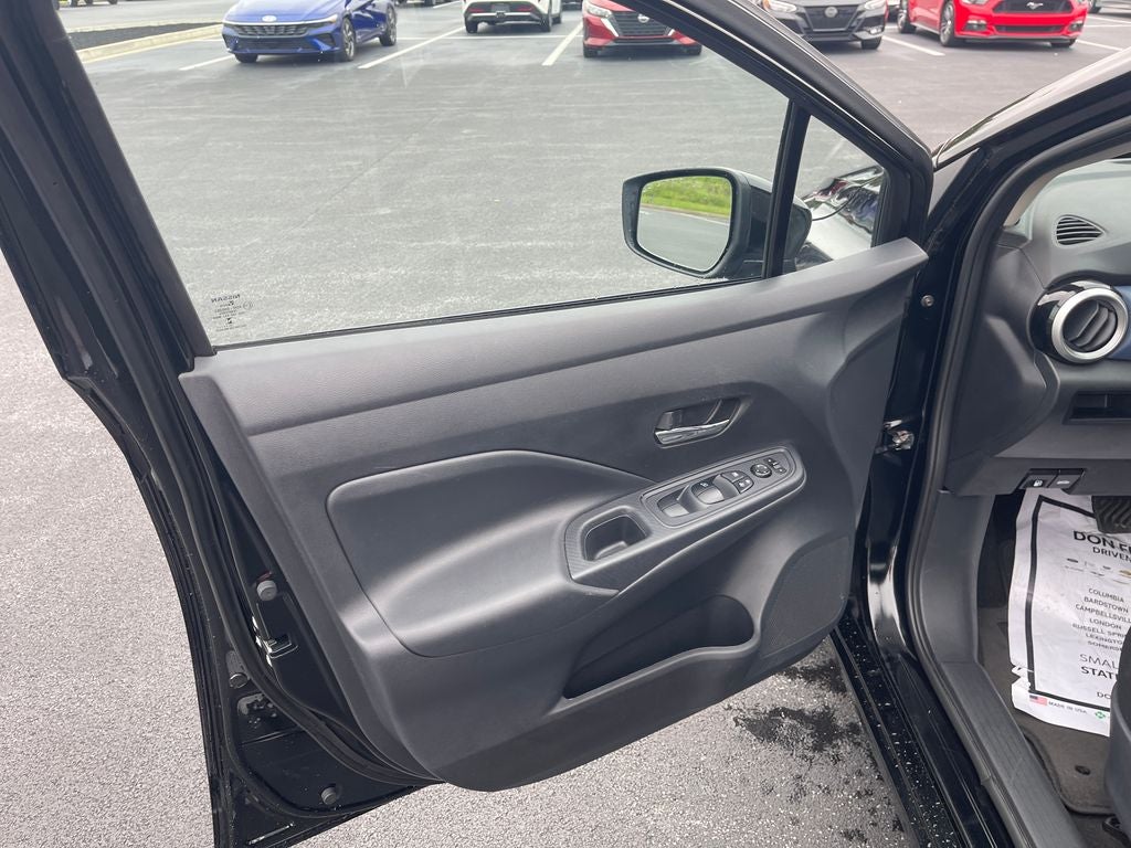 2024 Nissan Versa 1.6 SV