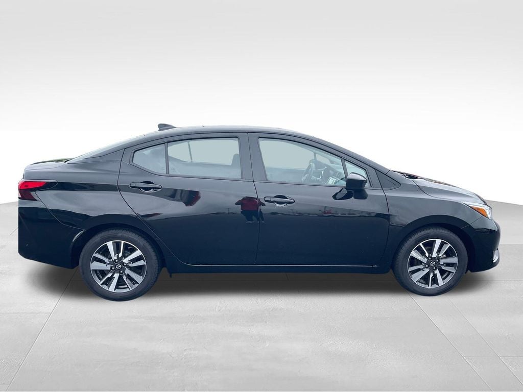 2024 Nissan Versa 1.6 SV