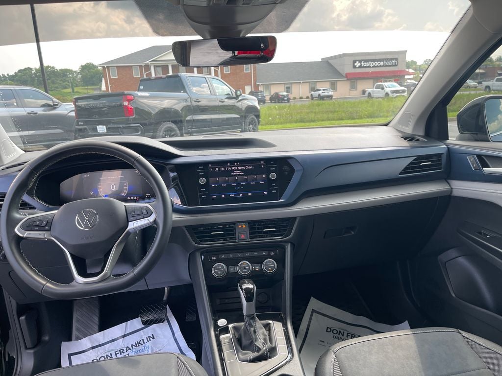 2024 Volkswagen Taos 1.5T SE
