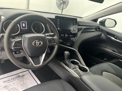 2022 Toyota Camry LE