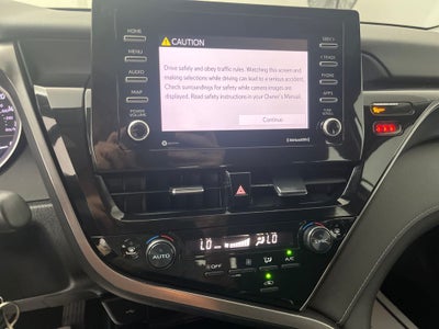 2022 Toyota Camry LE