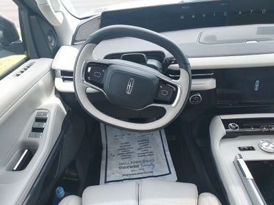 2026 Lincoln Navigator L Reserve
