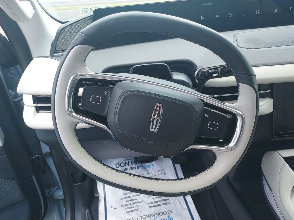 2026 Lincoln Navigator L Reserve