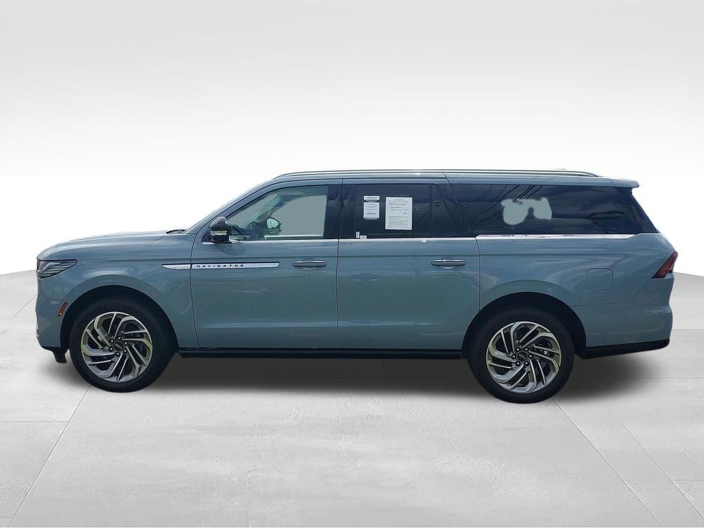 2026 Lincoln Navigator L Reserve