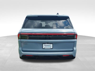 2026 Lincoln Navigator L Reserve